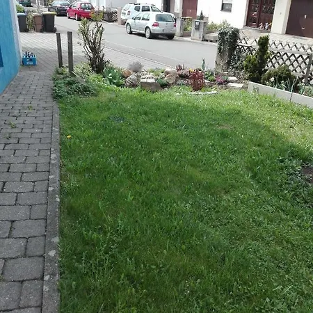 Gaestezimmer Fuchs * Neuhausen auf den Fildern